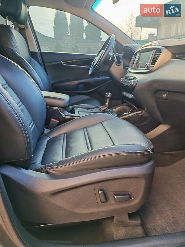 Позашляховик / Кросовер Kia Sorento 2016 в Могилів-Подільському фото 25 Позашляховик / Кросовер Kia Sorento 2016 в Могилів-Подільському