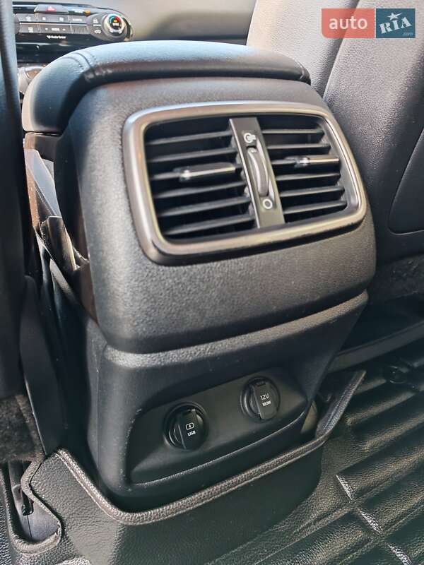 Позашляховик / Кросовер Kia Sorento 2016 в Могилів-Подільському фото 47 Позашляховик / Кросовер Kia Sorento 2016 в Могилів-Подільському