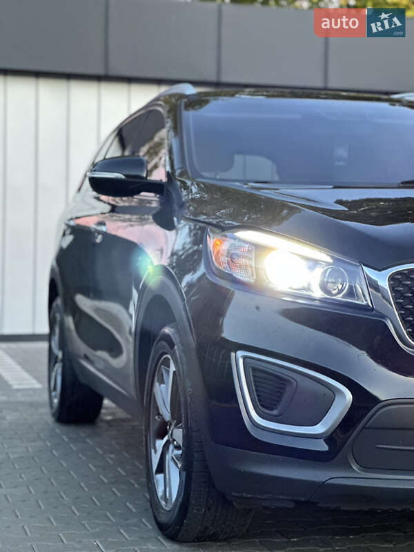 Внедорожник / Кроссовер Kia Sorento 2015 в Владимире фото 35 Внедорожник / Кроссовер Kia Sorento 2015 в Владимире