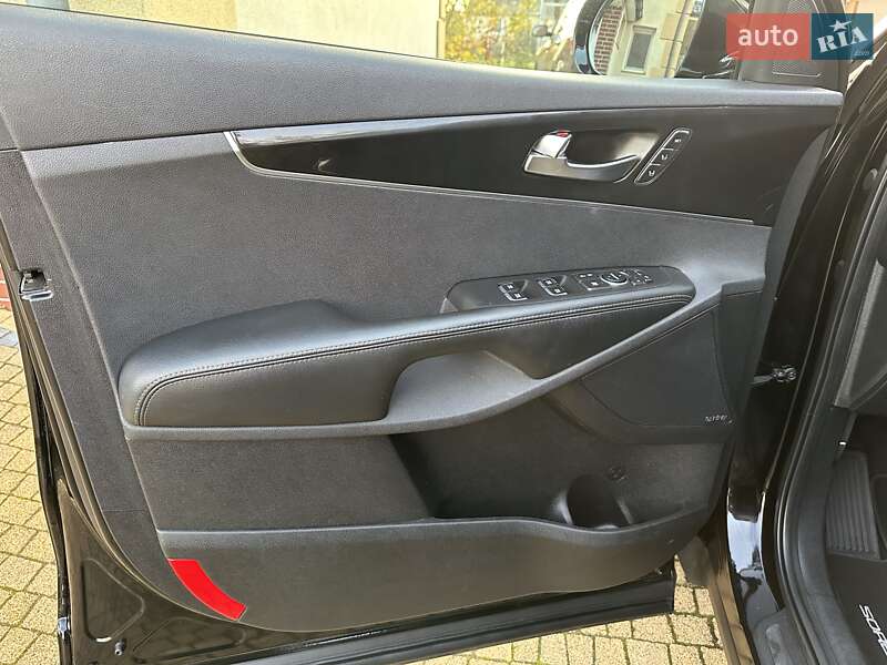 Внедорожник / Кроссовер Kia Sorento 2015 в Хмельницком