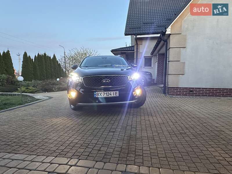Внедорожник / Кроссовер Kia Sorento 2015 в Хмельницком