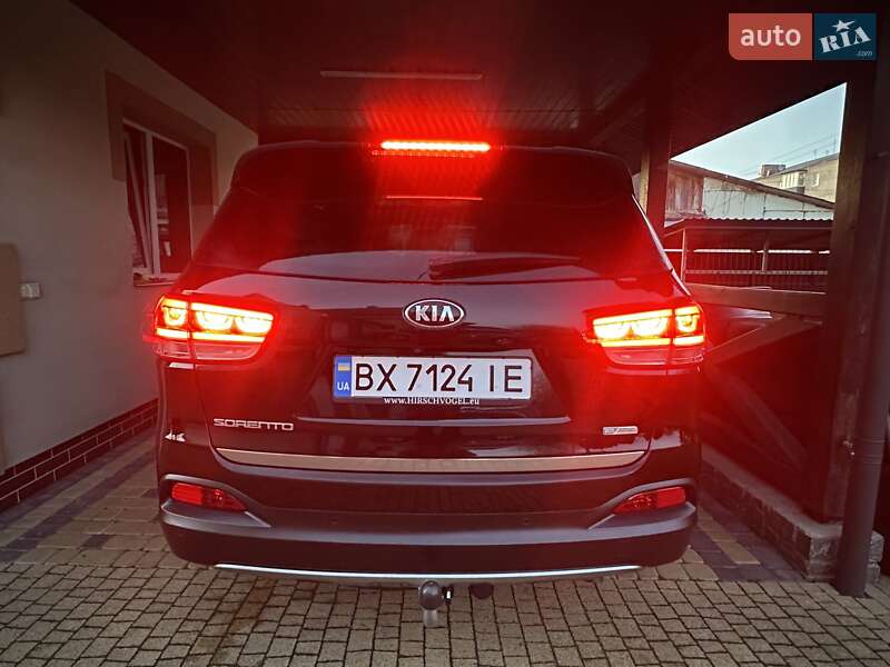 Внедорожник / Кроссовер Kia Sorento 2015 в Хмельницком