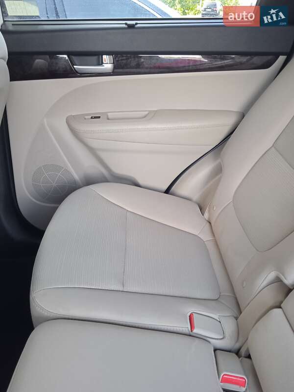 Позашляховик / Кросовер Kia Sorento 2013 в Львові фото 25 Позашляховик / Кросовер Kia Sorento 2013 в Львові