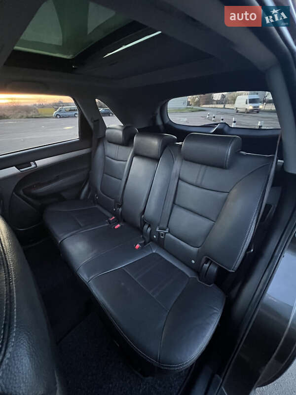 Позашляховик / Кросовер Kia Sorento 2012 в Луцьку