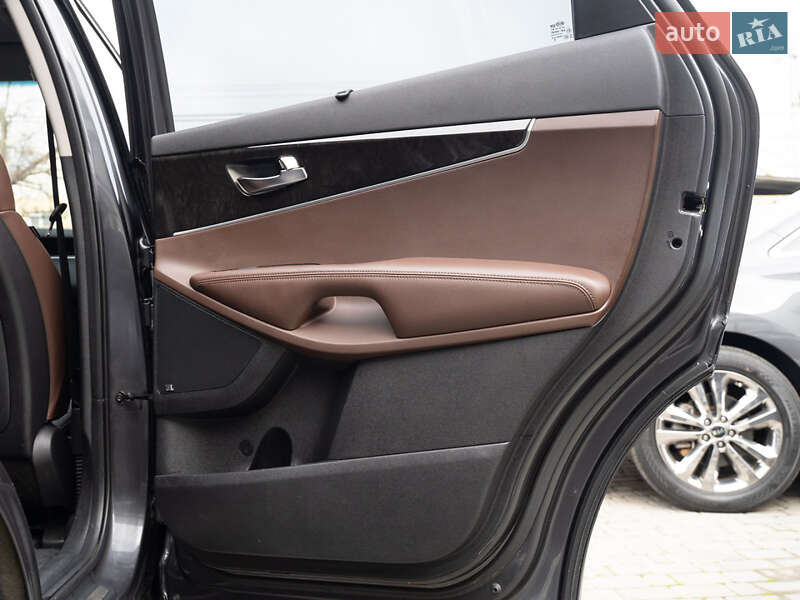 Внедорожник / Кроссовер Kia Sorento 2015 в Одессе