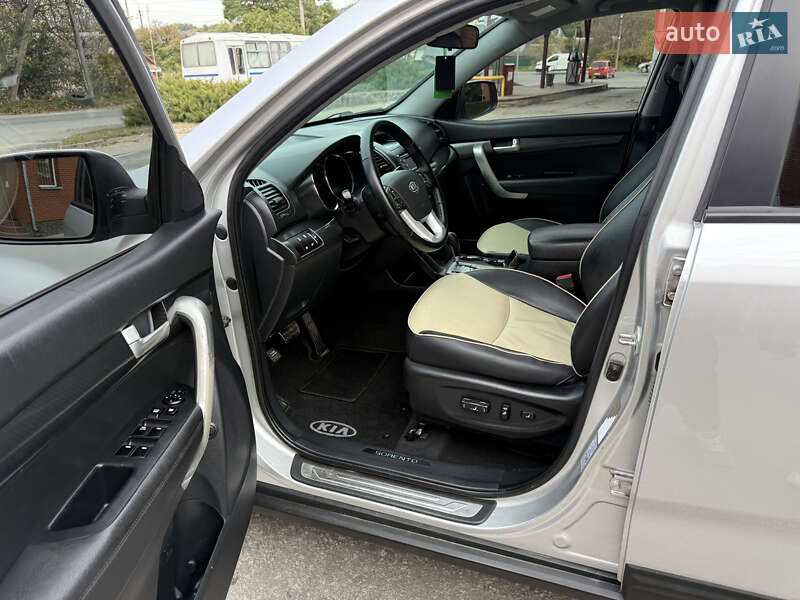 Позашляховик / Кросовер Kia Sorento 2010 в Кременці фото 23 Позашляховик / Кросовер Kia Sorento 2010 в Кременці