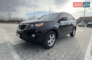 Позашляховик / Кросовер Kia Sorento 2011 в Івано-Франківську