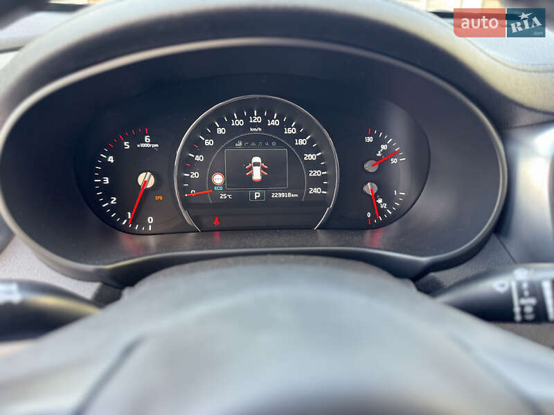 Внедорожник / Кроссовер Kia Sorento 2015 в Ивано-Франковске фото 58 Внедорожник / Кроссовер Kia Sorento 2015 в Ивано-Франковске