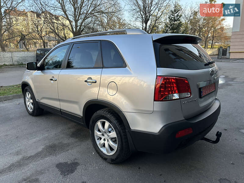 Позашляховик / Кросовер Kia Sorento 2011 в Рівному фото 3 Позашляховик / Кросовер Kia Sorento 2011 в Рівному