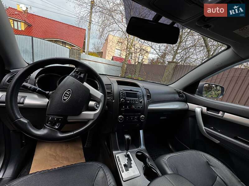 Позашляховик / Кросовер Kia Sorento 2011 в Чернівцях фото 5 Позашляховик / Кросовер Kia Sorento 2011 в Чернівцях