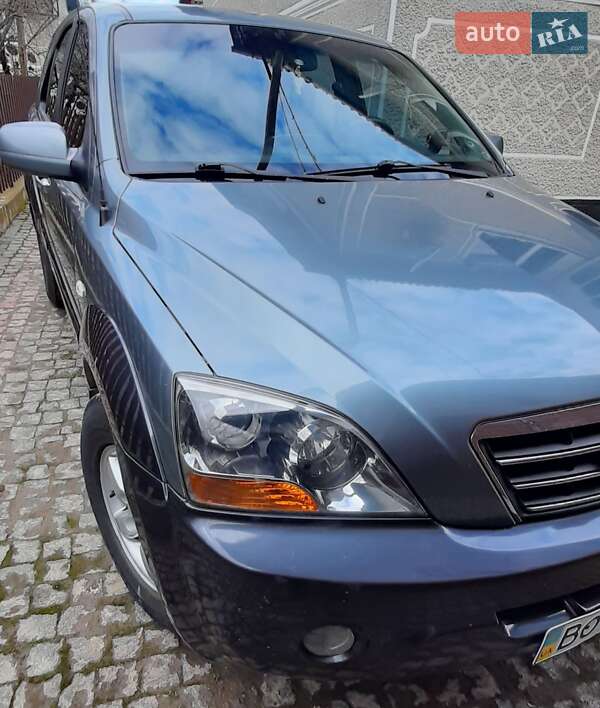Внедорожник / Кроссовер Kia Sorento 2008 в Монастыриске