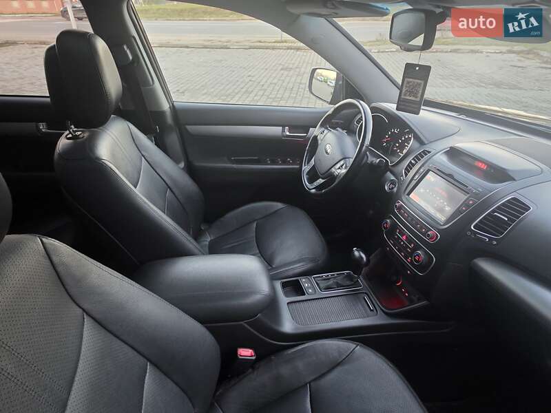 Внедорожник / Кроссовер Kia Sorento 2013 в Ивано-Франковске
