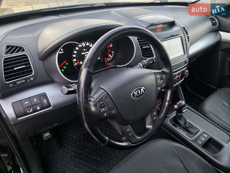 Внедорожник / Кроссовер Kia Sorento 2013 в Ивано-Франковске