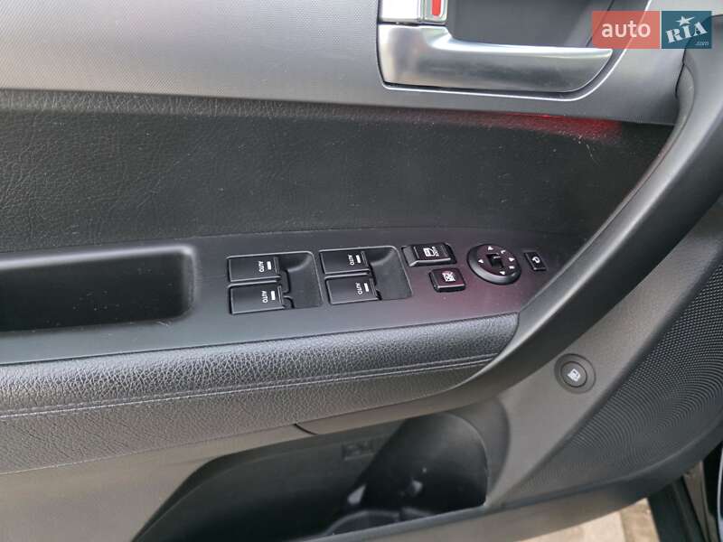 Внедорожник / Кроссовер Kia Sorento 2013 в Ивано-Франковске