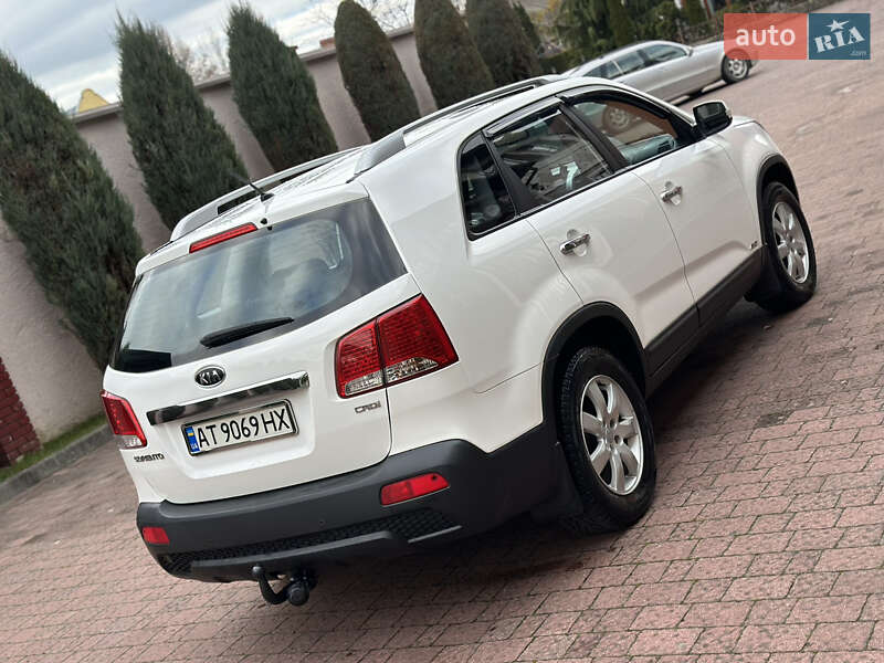 Внедорожник / Кроссовер Kia Sorento 2009 в Стрые