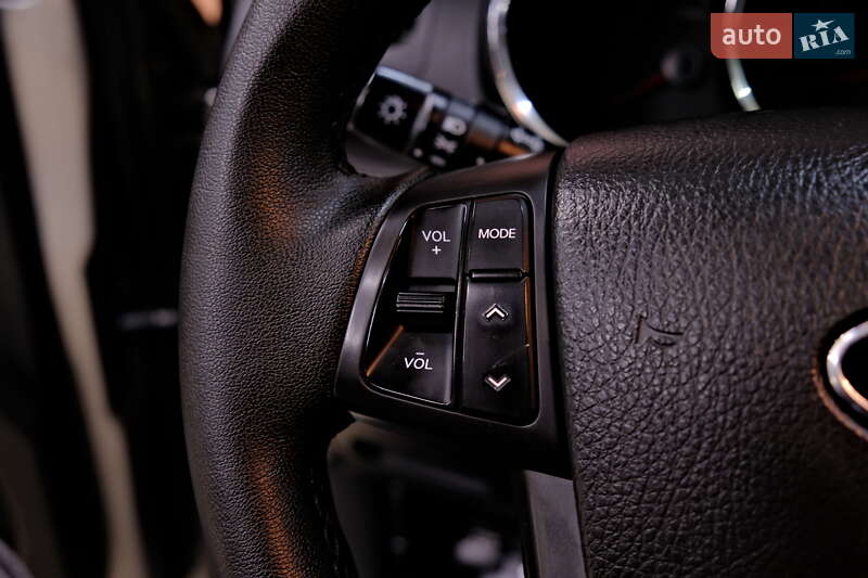 Внедорожник / Кроссовер Kia Sorento 2012 в Одессе фото 25 Внедорожник / Кроссовер Kia Sorento 2012 в Одессе