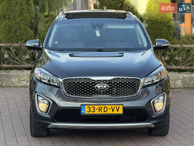 Позашляховик / Кросовер Kia Sorento 2016 в Стрию