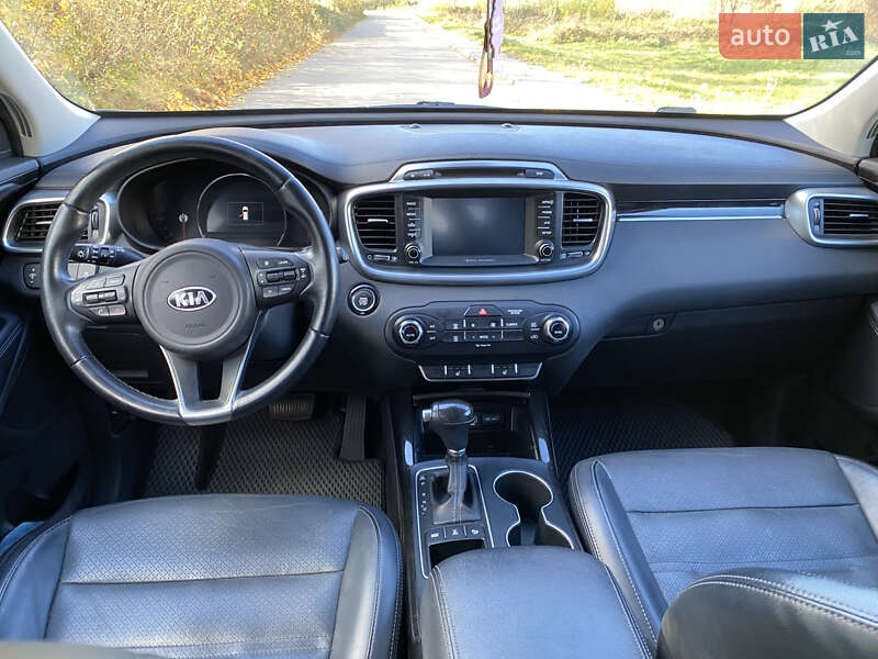 Внедорожник / Кроссовер Kia Sorento 2016 в Коломые фото 7 Внедорожник / Кроссовер Kia Sorento 2016 в Коломые