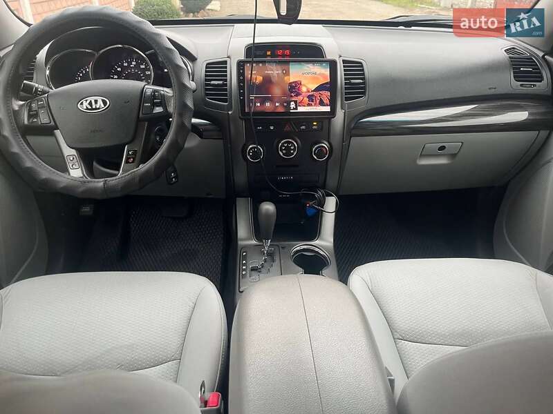 Внедорожник / Кроссовер Kia Sorento 2012 в Днепре фото 6 Внедорожник / Кроссовер Kia Sorento 2012 в Днепре
