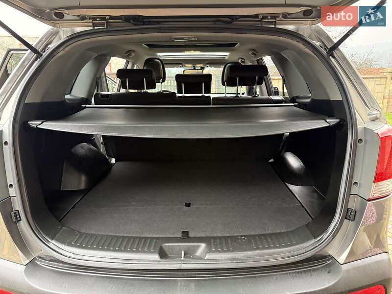 Позашляховик / Кросовер Kia Sorento 2010 в Коломиї