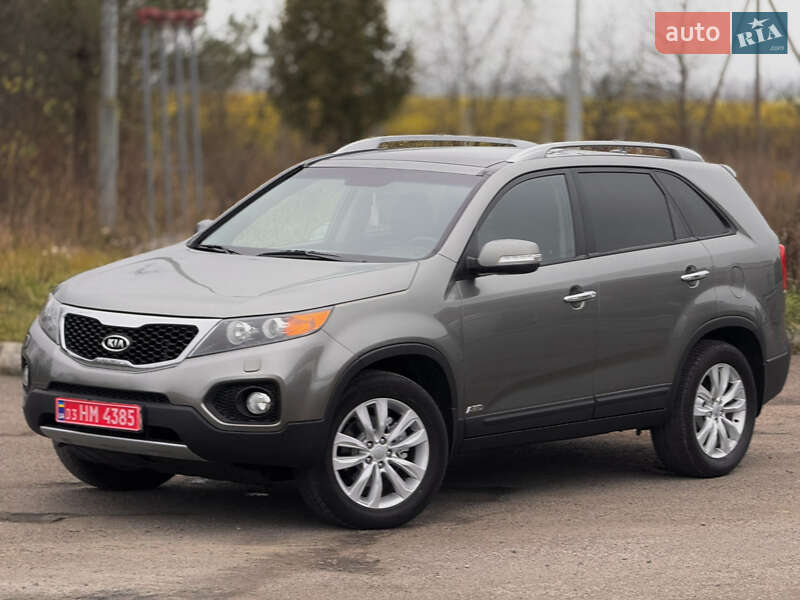 Позашляховик / Кросовер Kia Sorento 2012 в Радивиліві