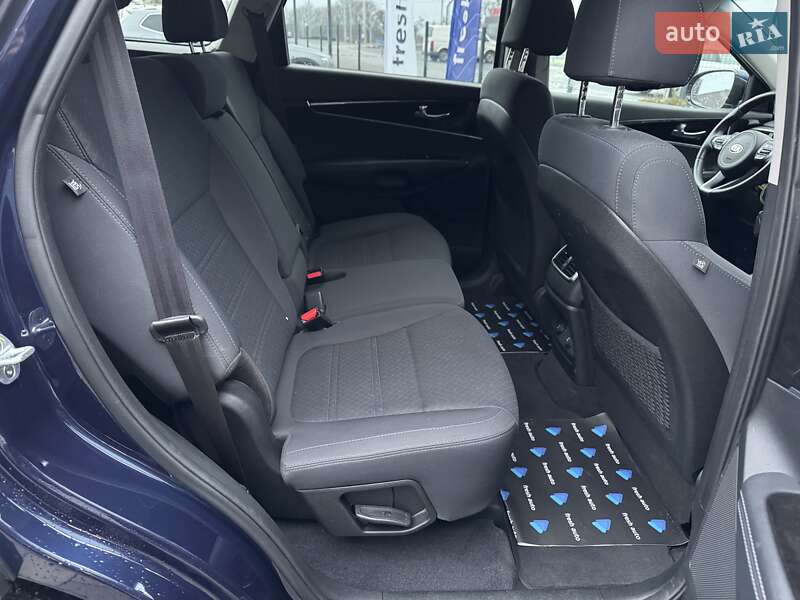Позашляховик / Кросовер Kia Sorento 2017 в Рівному фото 31 Позашляховик / Кросовер Kia Sorento 2017 в Рівному