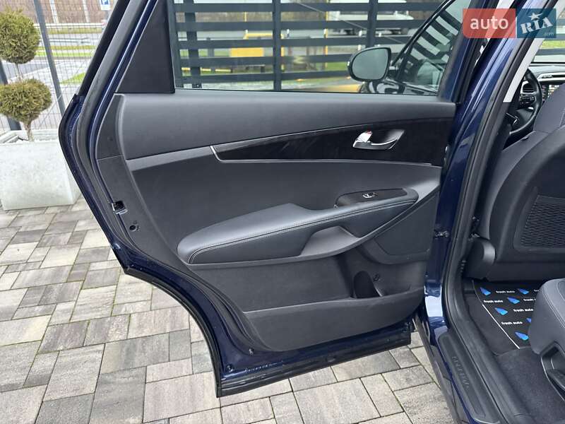 Позашляховик / Кросовер Kia Sorento 2017 в Рівному фото 25 Позашляховик / Кросовер Kia Sorento 2017 в Рівному