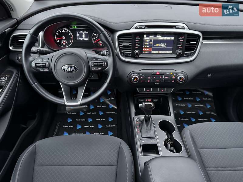 Позашляховик / Кросовер Kia Sorento 2017 в Рівному фото 4 Позашляховик / Кросовер Kia Sorento 2017 в Рівному