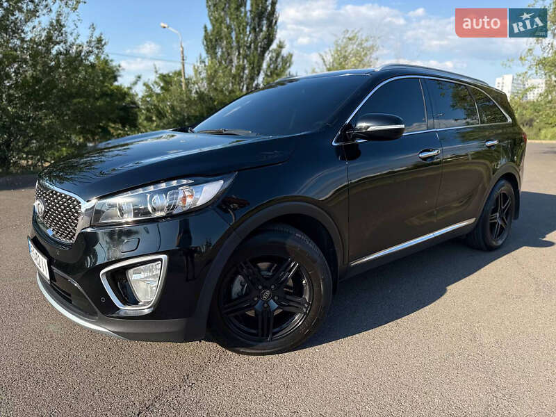 Внедорожник / Кроссовер Kia Sorento 2015 в Кривом Роге