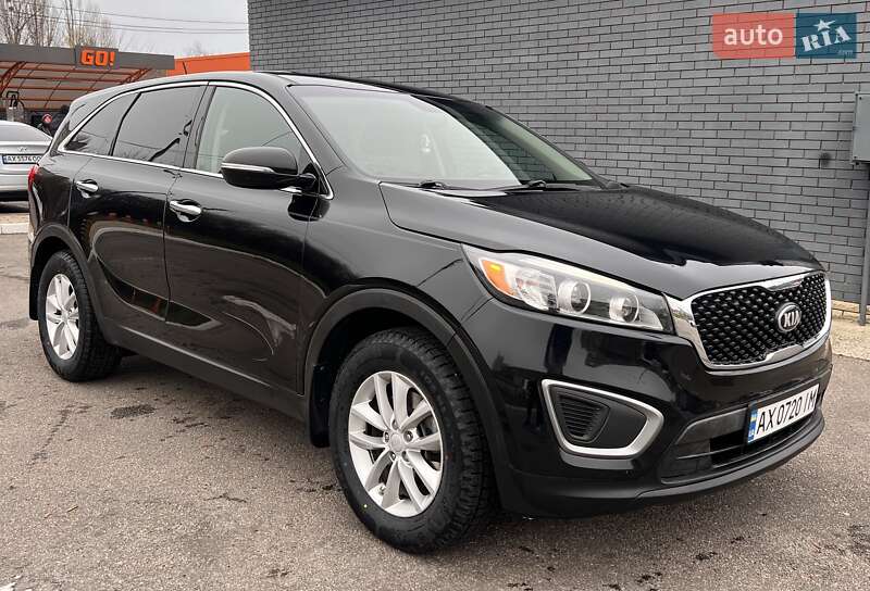 Позашляховик / Кросовер Kia Sorento 2017 в Харкові фото Позашляховик / Кросовер Kia Sorento 2017 в Харкові