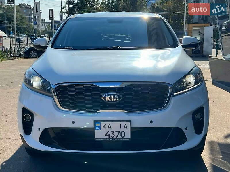 Внедорожник / Кроссовер Kia Sorento 2019 в Киеве