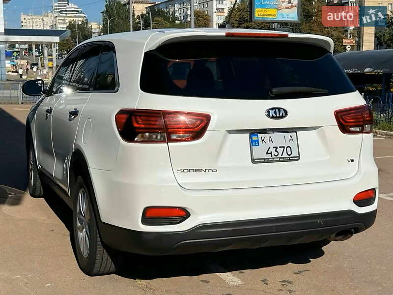 Внедорожник / Кроссовер Kia Sorento 2019 в Киеве