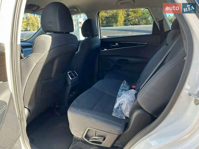 Внедорожник / Кроссовер Kia Sorento 2019 в Киеве