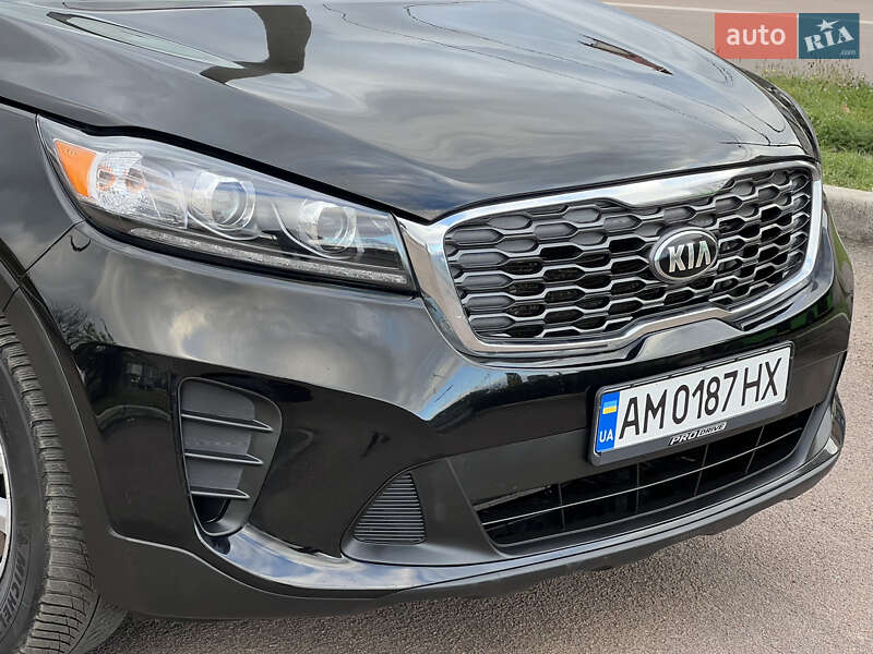 Позашляховик / Кросовер Kia Sorento 2018 в Житомирі