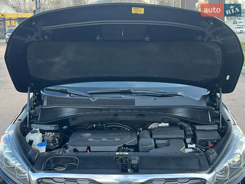 Позашляховик / Кросовер Kia Sorento 2018 в Житомирі