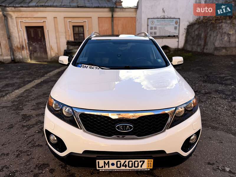 Внедорожник / Кроссовер Kia Sorento 2010 в Кременце