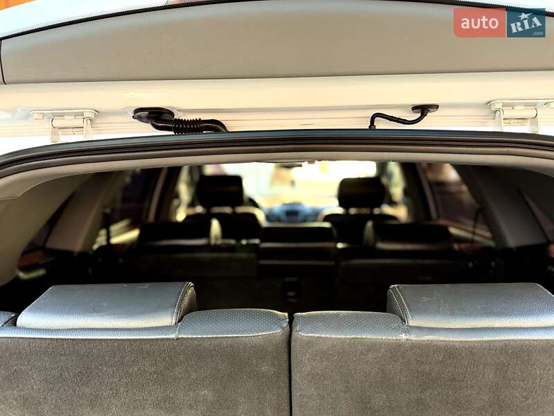 Внедорожник / Кроссовер Kia Sorento 2010 в Кременце