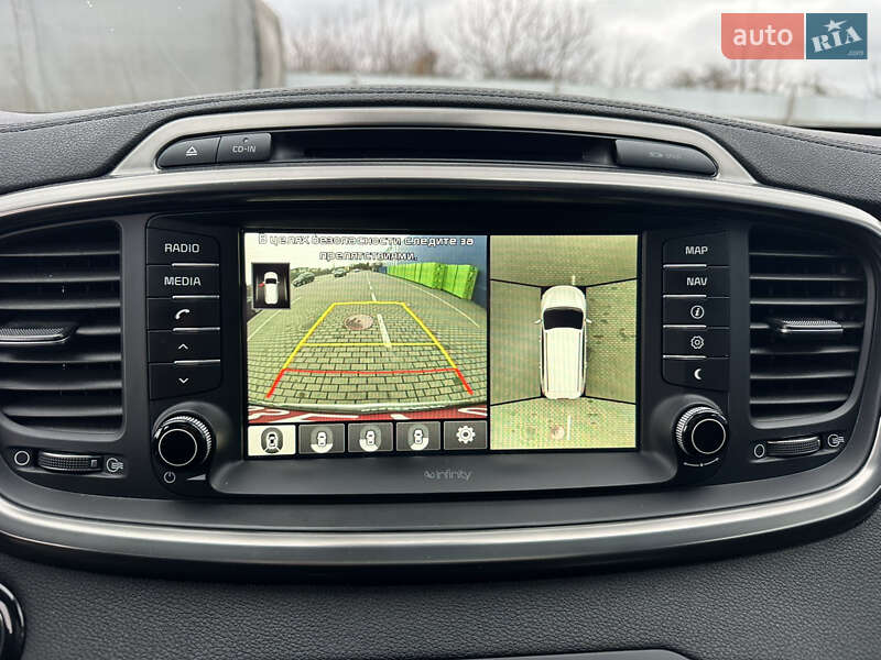 Внедорожник / Кроссовер Kia Sorento 2016 в Дубно