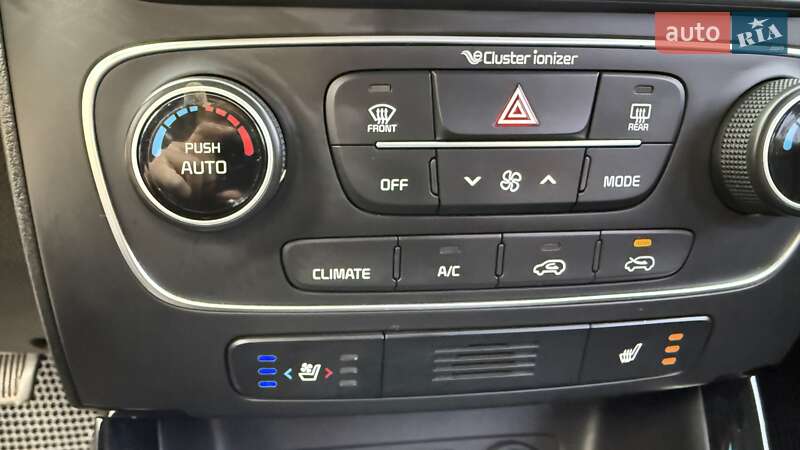 Внедорожник / Кроссовер Kia Sorento 2013 в Бершади фото 29 Внедорожник / Кроссовер Kia Sorento 2013 в Бершади