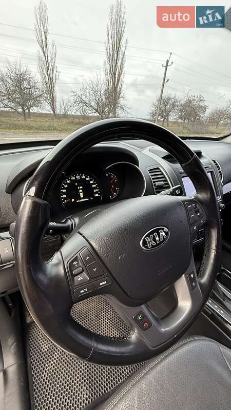 Внедорожник / Кроссовер Kia Sorento 2013 в Бершади фото 32 Внедорожник / Кроссовер Kia Sorento 2013 в Бершади