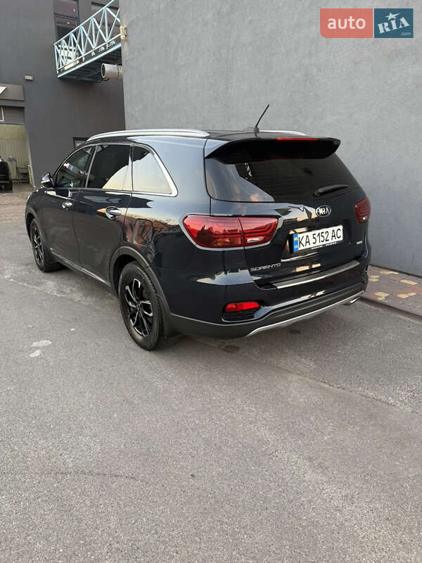 Внедорожник / Кроссовер Kia Sorento 2019 в Киеве фото 3 Внедорожник / Кроссовер Kia Sorento 2019 в Киеве
