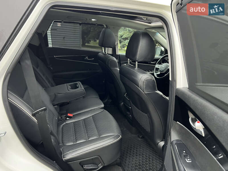 Внедорожник / Кроссовер Kia Sorento 2018 в Ивано-Франковске фото 44 Внедорожник / Кроссовер Kia Sorento 2018 в Ивано-Франковске