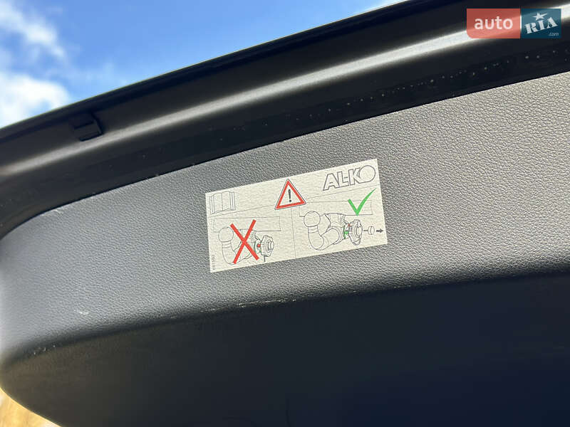 Внедорожник / Кроссовер Kia Sorento 2016 в Самборе фото 25 Внедорожник / Кроссовер Kia Sorento 2016 в Самборе