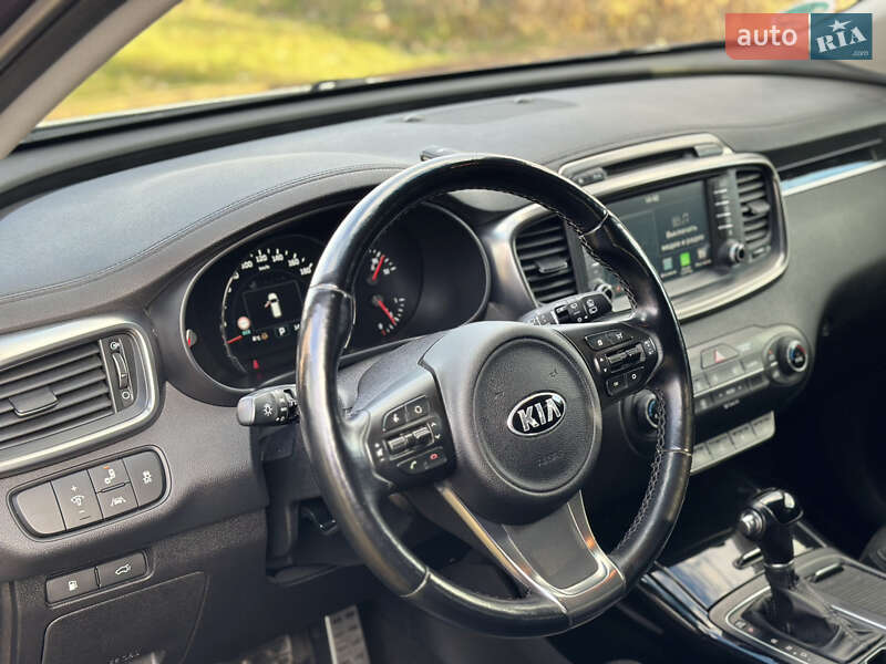 Внедорожник / Кроссовер Kia Sorento 2016 в Самборе фото 48 Внедорожник / Кроссовер Kia Sorento 2016 в Самборе