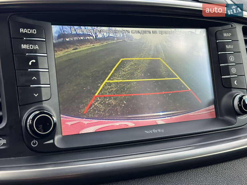 Внедорожник / Кроссовер Kia Sorento 2016 в Самборе фото 63 Внедорожник / Кроссовер Kia Sorento 2016 в Самборе