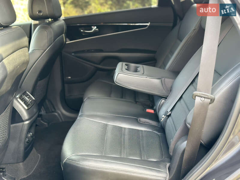 Внедорожник / Кроссовер Kia Sorento 2016 в Самборе фото 75 Внедорожник / Кроссовер Kia Sorento 2016 в Самборе