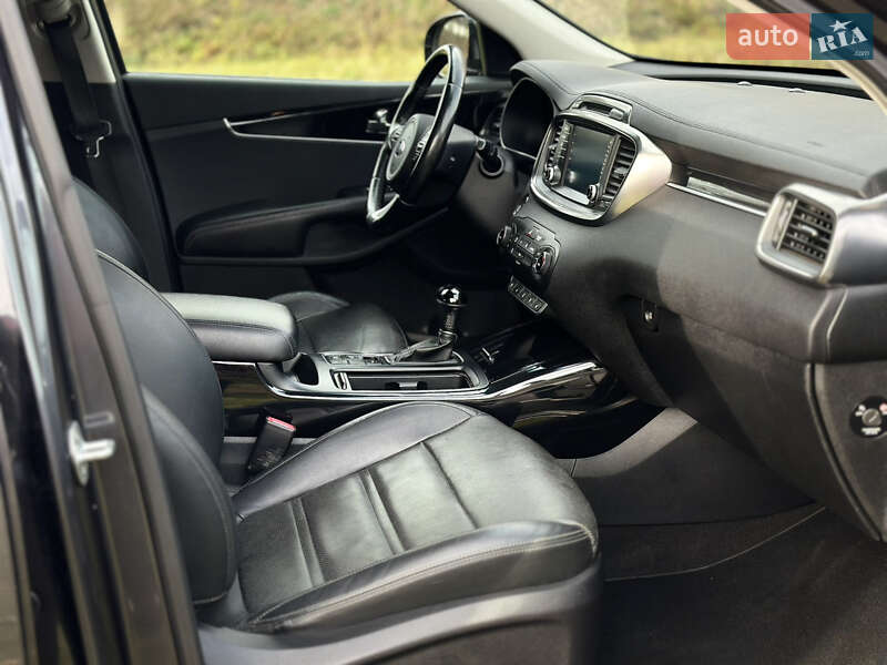 Внедорожник / Кроссовер Kia Sorento 2016 в Самборе фото 92 Внедорожник / Кроссовер Kia Sorento 2016 в Самборе