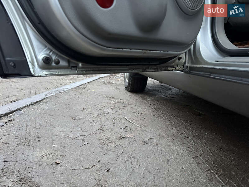 Внедорожник / Кроссовер Kia Sorento 2008 в Киеве