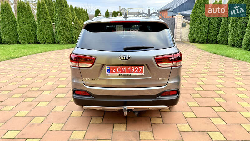Внедорожник / Кроссовер Kia Sorento 2015 в Черновцах