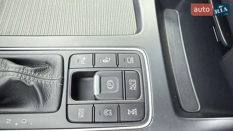 Внедорожник / Кроссовер Kia Sorento 2015 в Черновцах